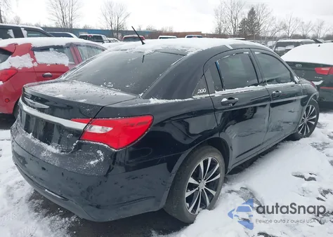2013 Chrysler 200 Touring from USA, damaged, VIN 1C3CCBBGXDN747502